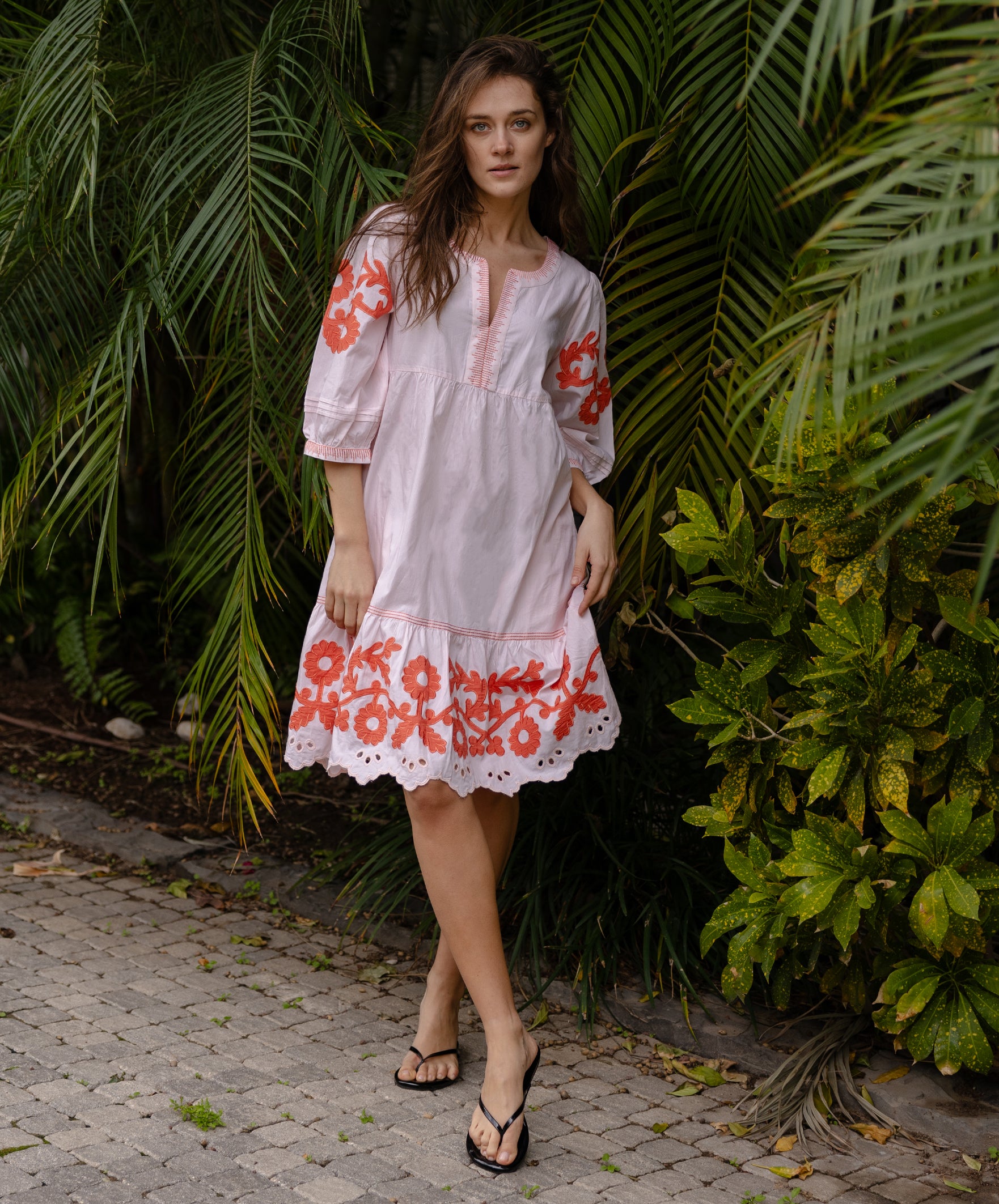 【etre loin】Rose embossed mini dress Mid Season Sale - Mini Dresses – LEO LIN